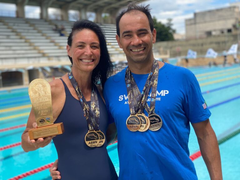 Casal Olímpico Fabíola Molina e Diogo Yabe conquistam recordes sul-americanos no Campeonato Brasileiro de Natação Master